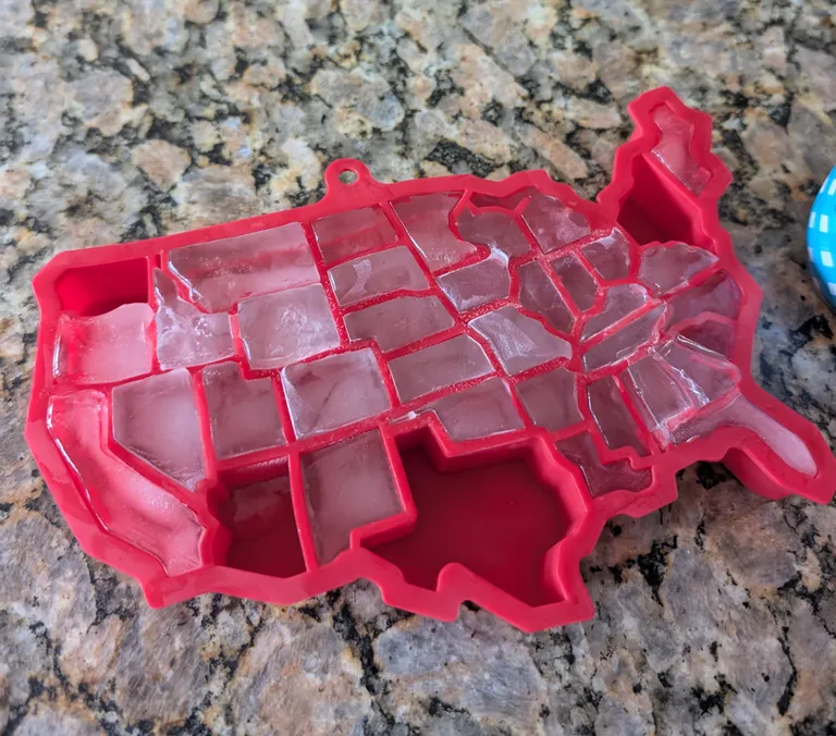 Continental United States Ice Cube Tray (idk I was bored) side note, I ate Washington