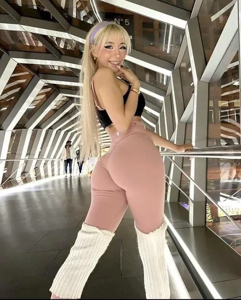 Let’s play a game: you let me know your cock length and you’ll be assigned a slide. Possibly more than one if I’m feeling generous. Or, you could become one instead…