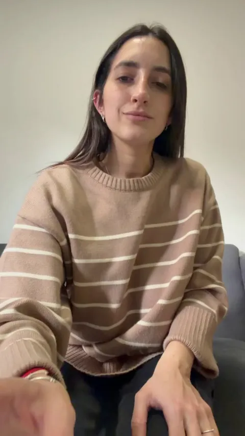Are there any guys who are still attracted to a mom's saggy tits