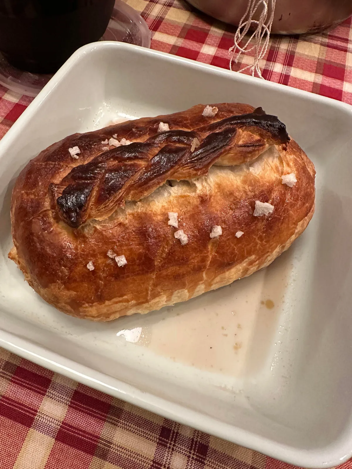 Made Beef Wellington for Friendsgiving [homemade]