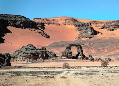 Tasilli n'Ajjer, Algeria : the most scenic desert in the world.