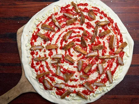 [Homemade] Chicken Parm Pizza