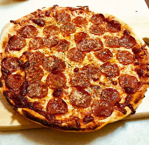 [Homemade] Pepperoni Pizza