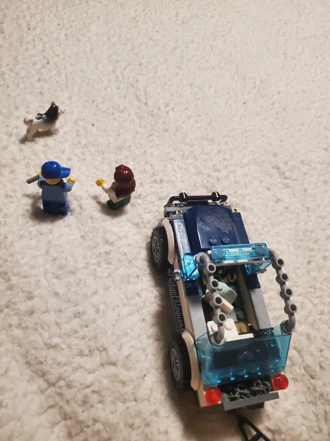 🎄 Picking the Perfect Tree 🎄(f)