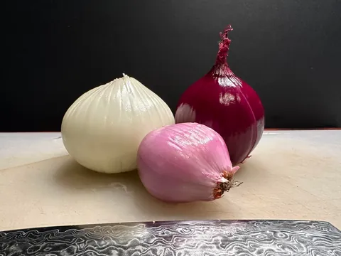 [Homemade] bacon and onion pizza