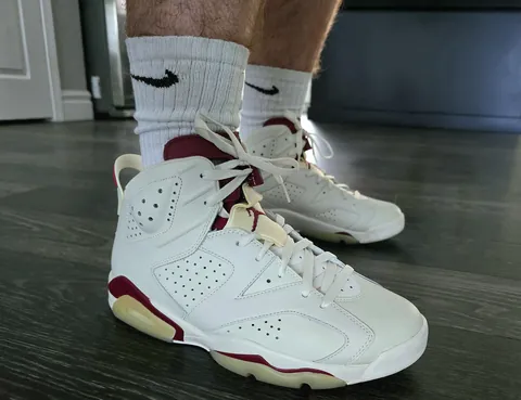 2015 Maroon 6s for the birthday tonight!