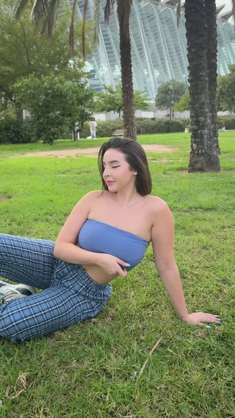 Drop from busty girl