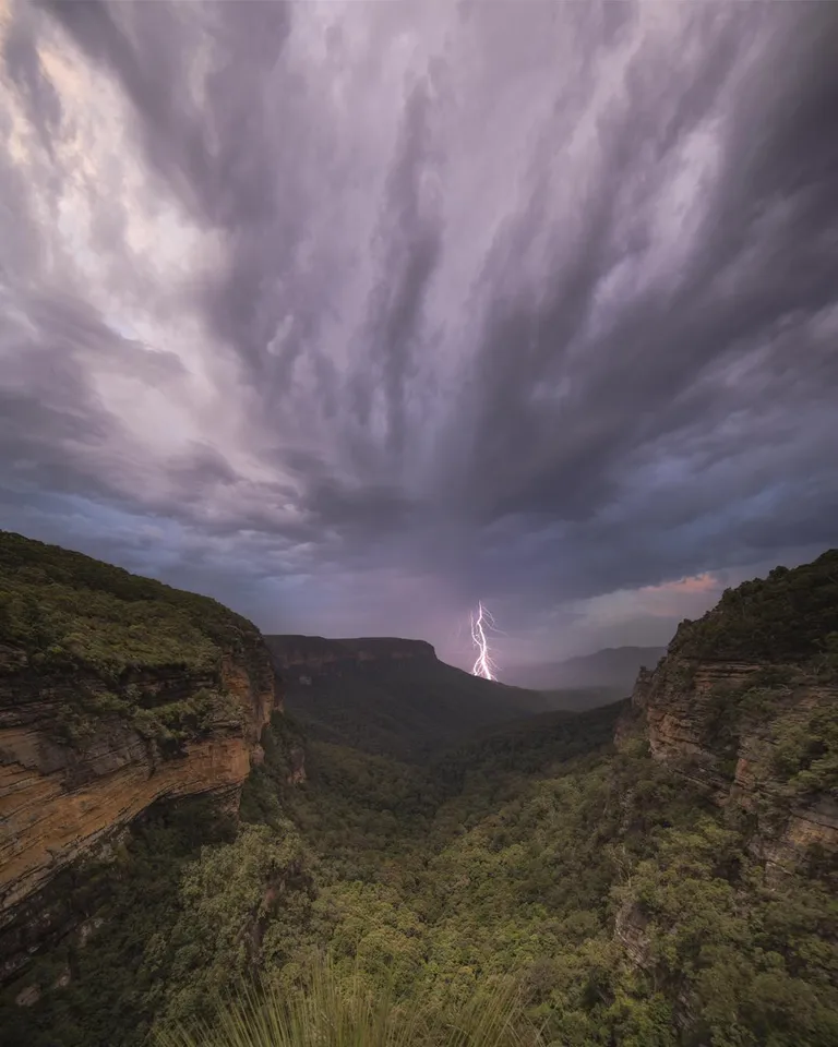 Blue Mountains, NSW, Australia [OC] [1080x1350]