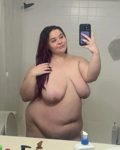 these H cup tits wont suck themselves... ;)