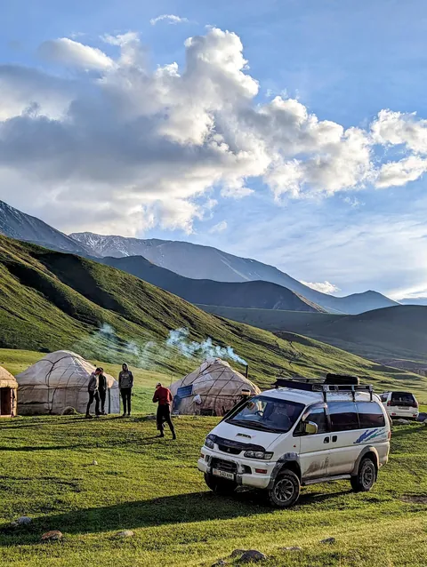 10 days in Kirghizistan with a 4WD