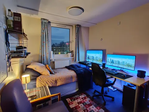 Making it work with what I've got. Doctor's accomodation on site at the hospital.