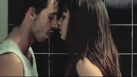  Ana de Armas in Mentiras y gordas (Sex, Party &amp; Lies). 2009